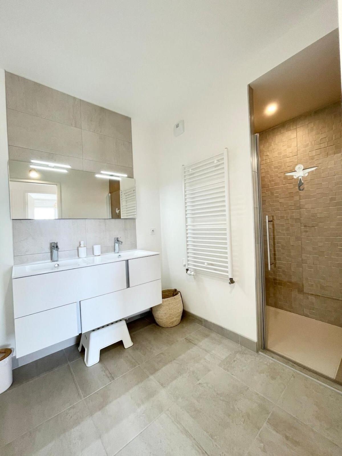 Spacieux Appartement Neuf De Standing Hyper Cosy Larmor-Plage Zewnętrze zdjęcie